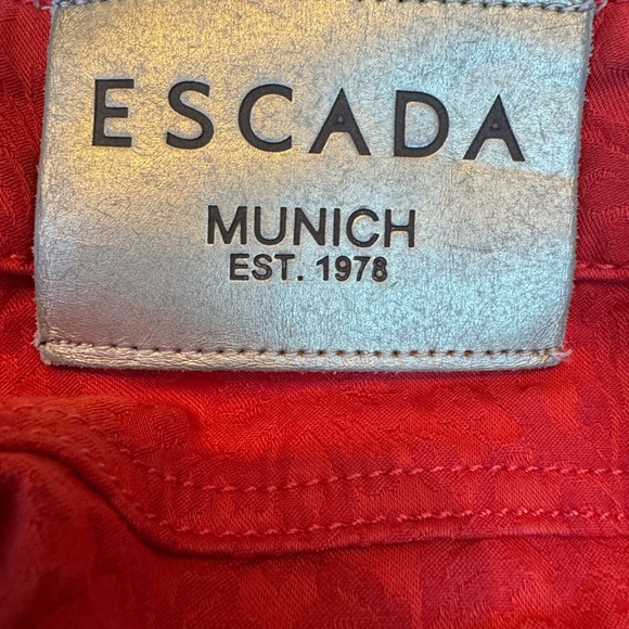 ESCADA jeans in shade of red with a design in fabric, 36EU - Picture 7 of 14